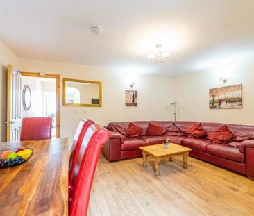 Room 4, 45 Eldon Street - Photo 2