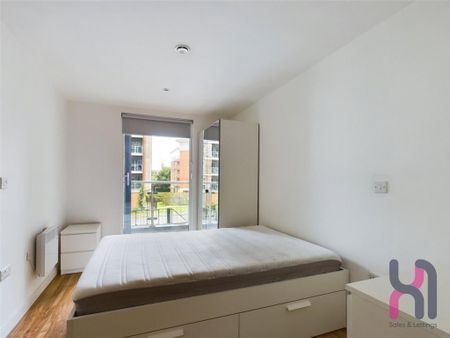 2 bedroom flat to rent - Photo 5