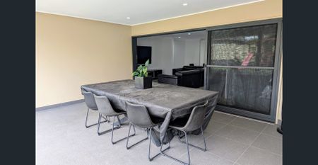 Beautifully Renovated 4-Bedroom Family Home - Photo 3