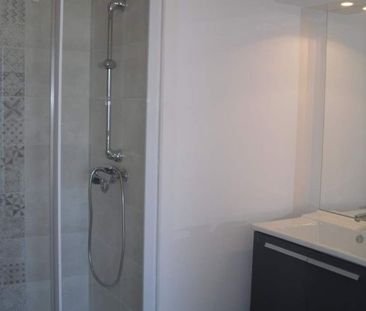 T2 - 2 Piece(s) - 41 M2 - Photo 3