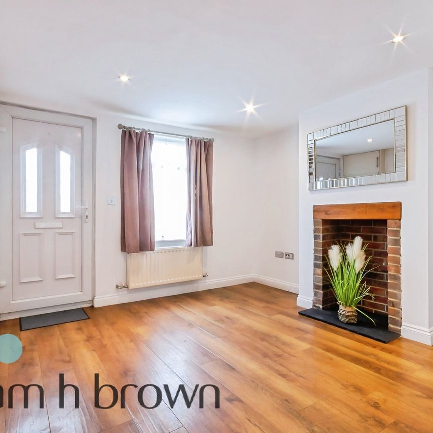 The Street, Chelmsford, Latchingdon - Photo 1