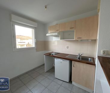 Location Appartement 2 pièces 41m² MARSAC SUR L ISLE 24430 - Photo 2