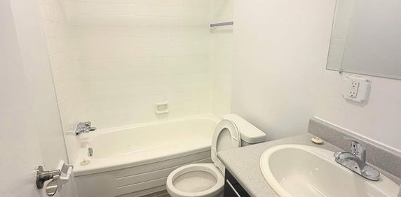 1 CH - 1 SDB - Gatineau - $1,149 /mo - Photo 2