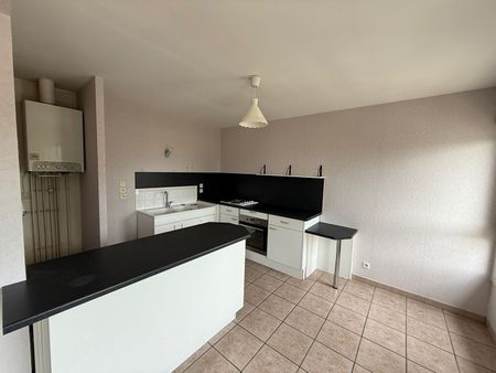 Location appartement 2 pièces, 62.53m², Bourg-en-Bresse - Photo 2
