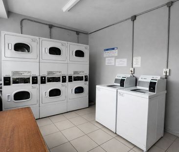 For Lease - 42 Thorncliffe Park Drive Unit# 408, Toronto, Ontario - Photo 3