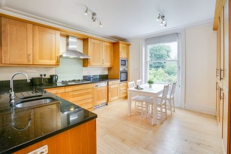 Room in a Shared Flat, Montpelier Vale, SE3 - Photo 3