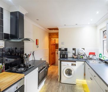 5 bedroom maisonette to rent - Photo 5