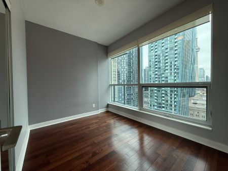 For Lease - 1 Scott Street Unit# 2006, Toronto, Ontario - Photo 3