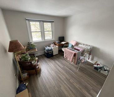 318 Yonge St, Unit 5, Kingston, ON - Photo 1