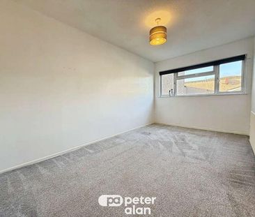 West View, Taffs Well, Cardiff, CF15 - Photo 3