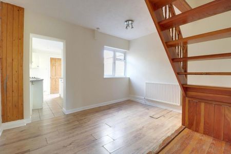 2 bedroom house to rent - Photo 3