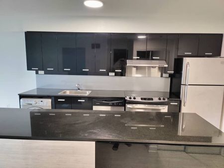 For Lease - 19 Singer Court Unit# 1615, Toronto, Ontario - Photo 4