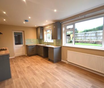 3 bedroom semi-detached house to rent - Photo 6
