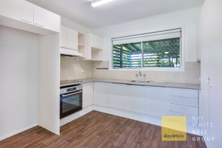 35 Bunyip Street, Burleigh Heads QLD 4220 - House For Rent | Domain - Photo 5