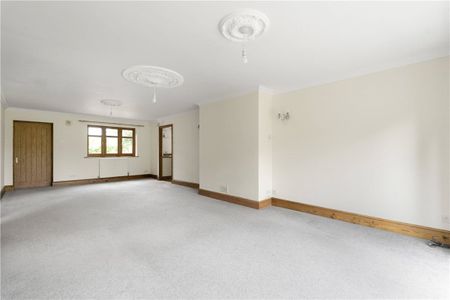 A 7 bedroom detached three storey property situated within the Village of New Packington - Photo 2