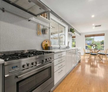 Perfect Family Oasis with Poolside Retreat - Photo 2