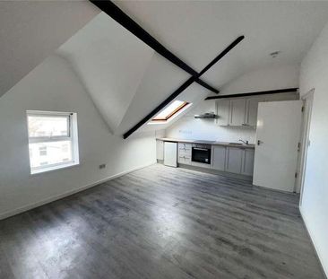 Top Floor, Stacey Road, Roath, Cardiff, CF24 - Photo 2