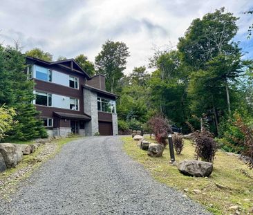À louer / Maison à étages - Photo 1