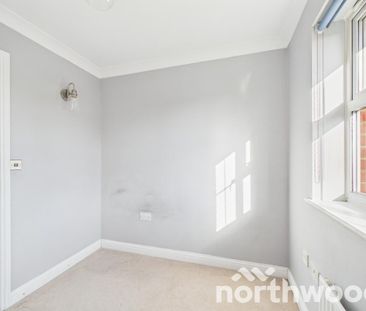 3 bedroom semi-detached house to rent - Photo 6