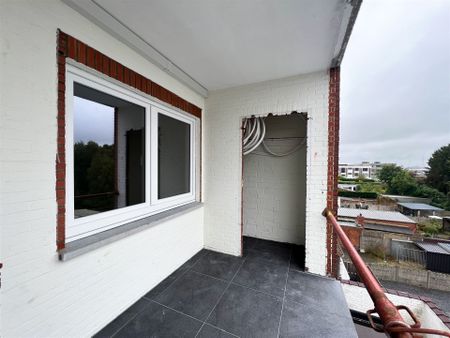 Gerenoveerd appartement met 2 slpkmrs in centrum Tessenderlo - Foto 5