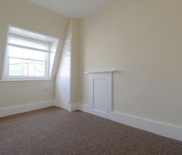 Belgrave Place, Kemp Town, BN2 1EL - Photo 2