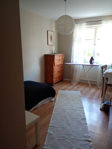 Solståndsgatan, Göteborg - Photo 2