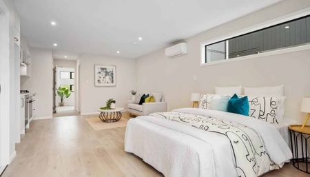 Modern Studio In Glen Innes - Photo 2