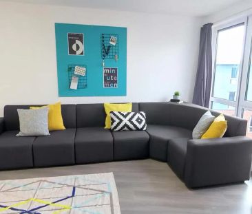 Large Standard Double Ensuite - Photo 4