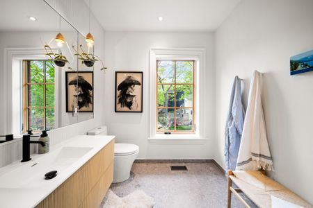 For Lease - 203 Willow Avenue, Toronto, Ontario - Photo 2