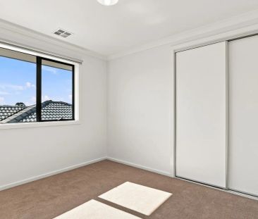 BRAND NEW HOUSE FOR RENT IN WERRIBEE - Photo 2