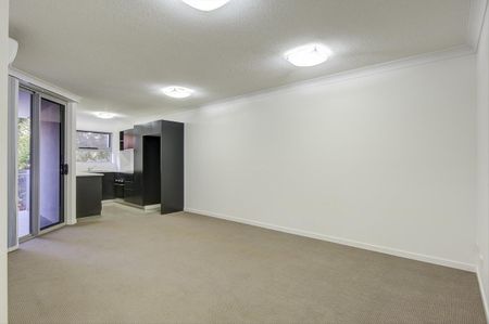 Labrador Apartment - Central Location - Photo 3