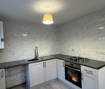 Falston Close - Photo 4