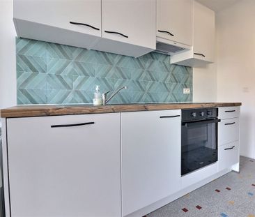 Appartement rénové de +/- 78 m² avec 2 chambres, terrasse, garage e... - Photo 4