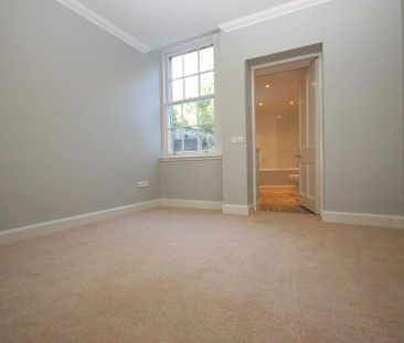 4 bedroom flat to rent - Photo 4