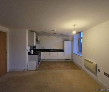 2 bedroom property to rent in Dewsbury - Photo 4