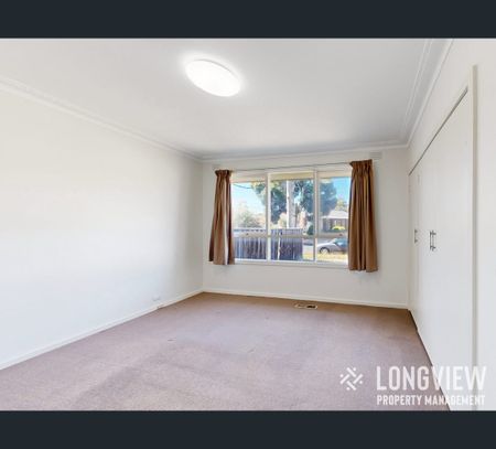 21 Merrick Cres, Glen Waverley, Vic 3150 - Photo 4