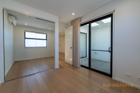 Stylish Modern Living in a Prime Location - Photo 4