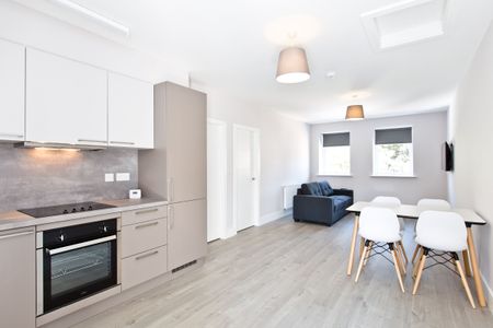 2 bedroom flat to rent - Photo 3