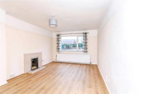 3 bedroom house to rent New Estate, Little Bytham, Grantham, NG33 - Photo 3