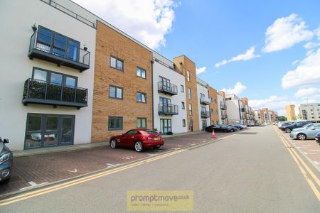 2 bedroom flat to rent - Photo 3