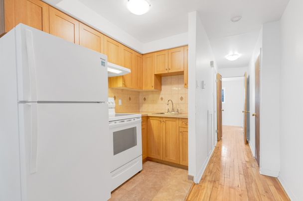 2338A Rue Pauline, Montréal (LaSalle), QC H8N - Photo 1
