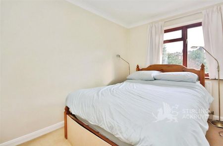 3 bedroom detached house to rent - Photo 4