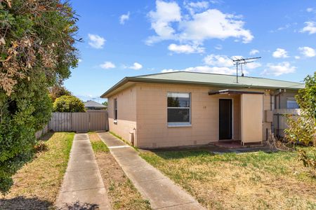 19 Kooringa Street, SA 5017, Taperoo - Photo 3