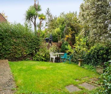 4 bedroom semi-detached house to rent - Photo 6