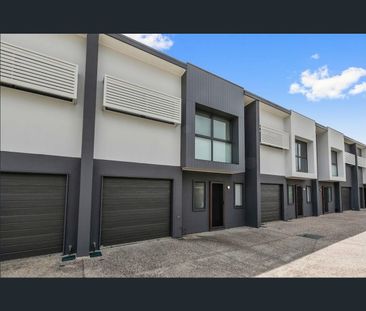 3/126 Mt Cotton Road, Capalaba, Qld 4157 - Photo 3