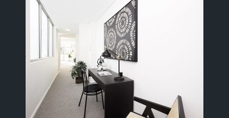 Modern Two-Bedroom Apartment in Prime Arncliffe Location - Photo 4