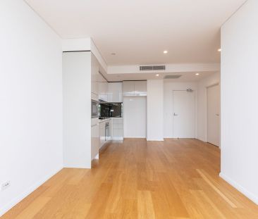 Perfectly located one bedroom in Ashfield - Photo 3