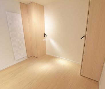 Prachtig gerenoveerd éénslaapkamerappartement in hartje Zoute op en... - Photo 1