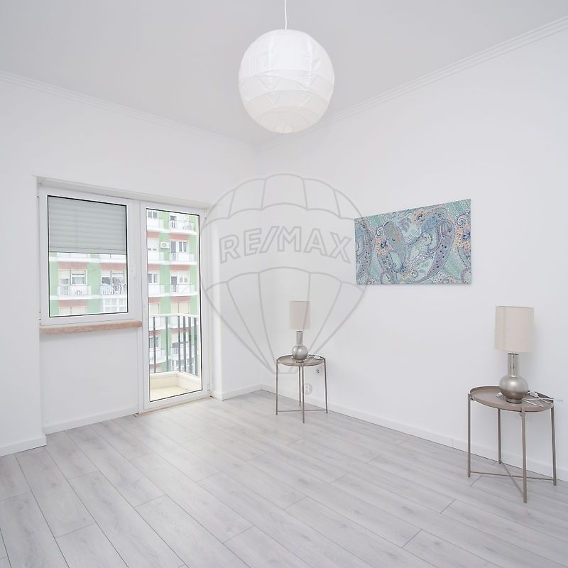 Apartamento T3 em Lisboa - Foto 1