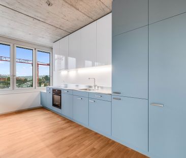 Moderne 4.5-Zimmer-Wohnung mit Weitblick - Photo 1